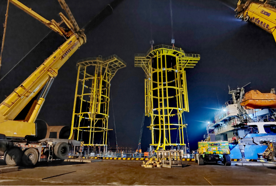 中物公司首批海上风电工程钢构件顺利装船发货